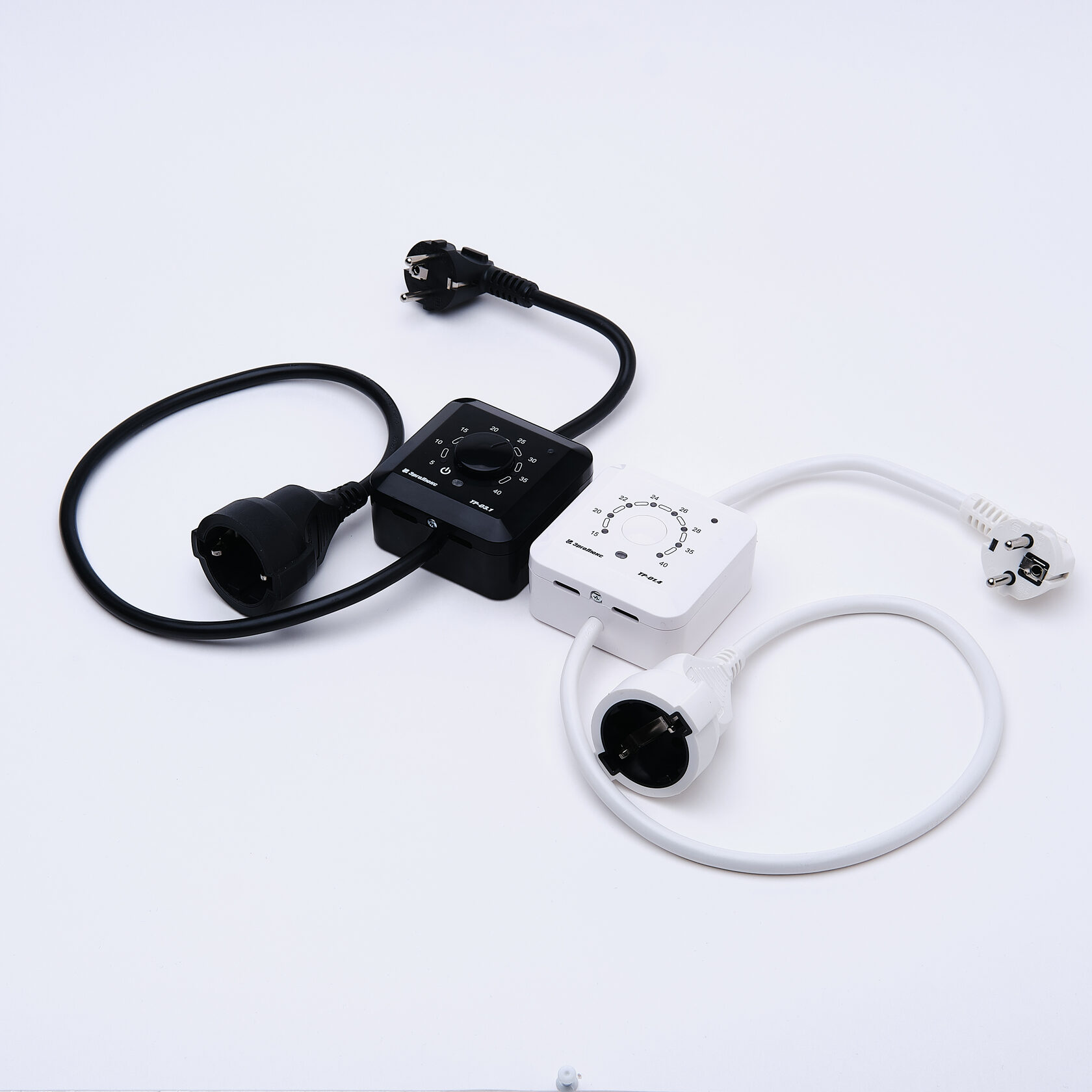 Эрголайт ТР-03.2Р терморегулятор для обогревателей на проводе, белый