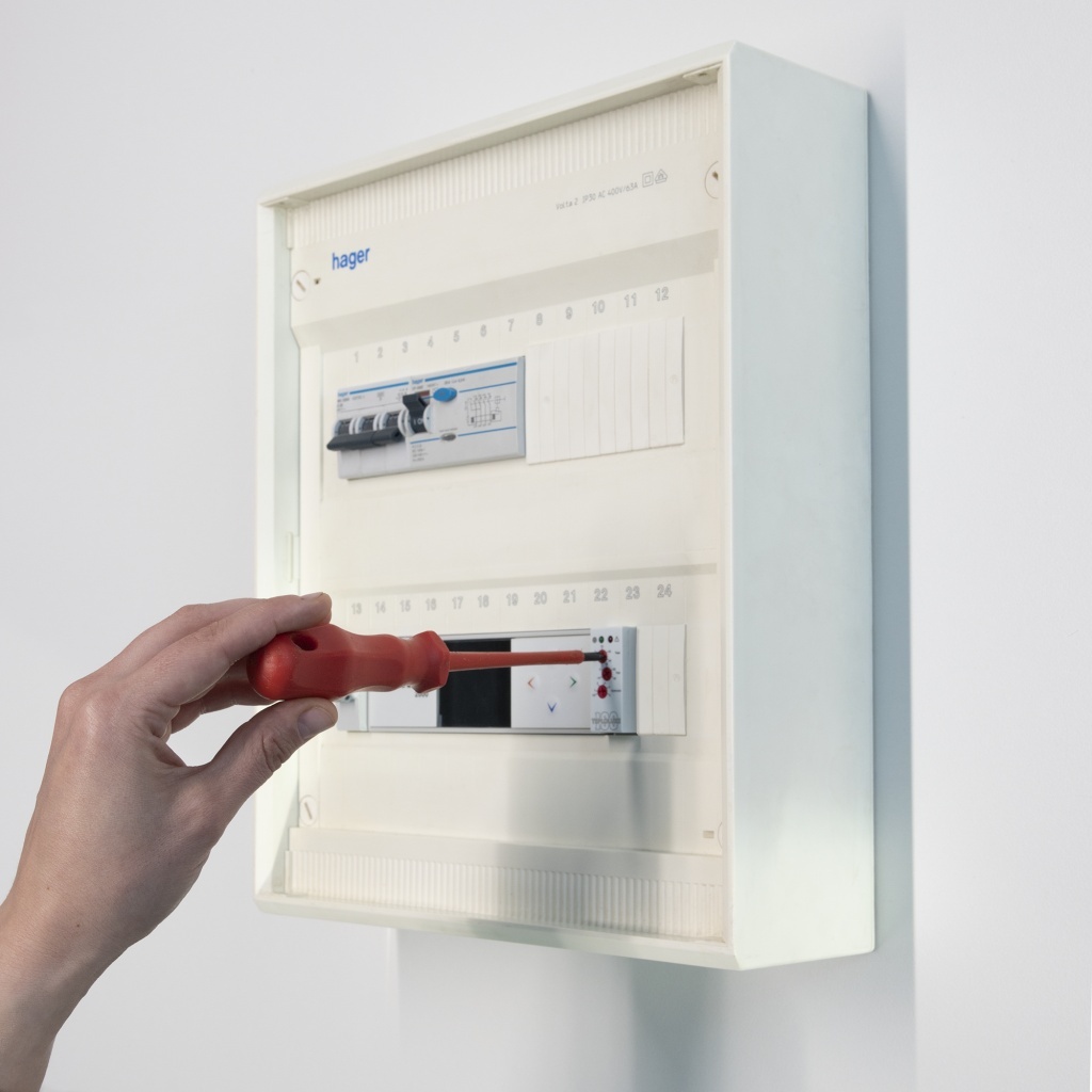 Teploluxe 100 терморегулятор для греющих кабелей